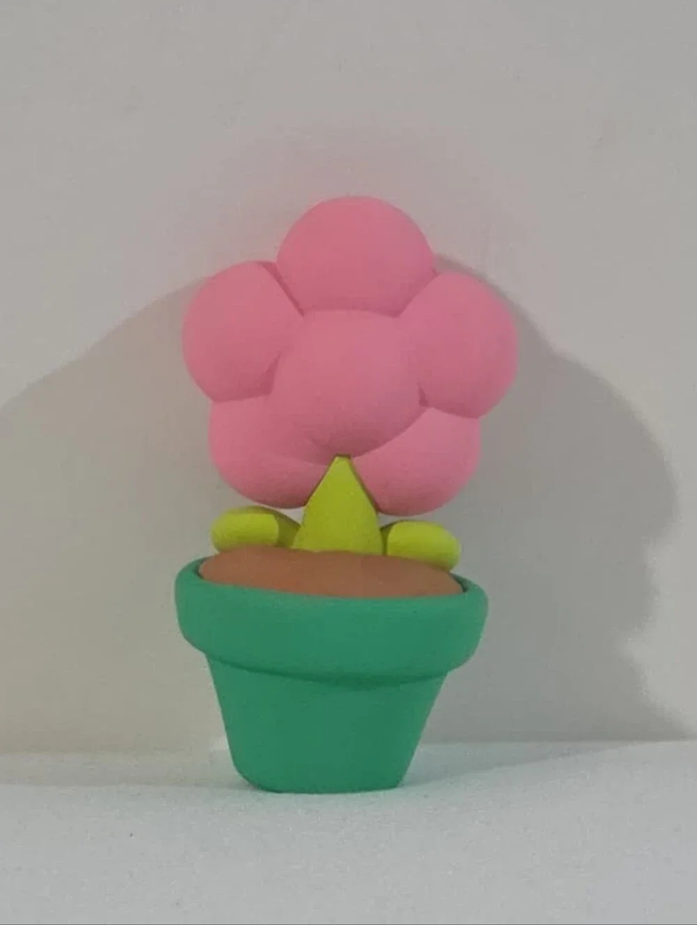 Baby Three teary-eyed flower mini figure